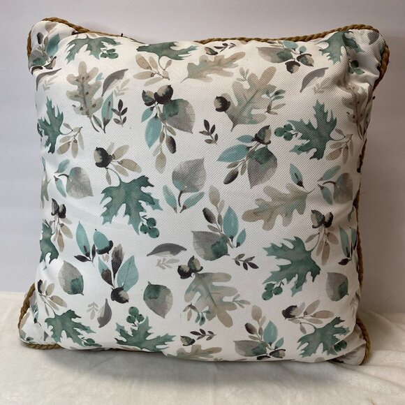 Nicole Miller Home Decorative Throw Pillow 18"x18" Grateful Floral Wreath Print - Picture 2 of 5